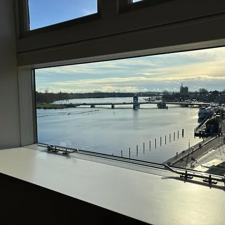 Apartment Pier 12 Im Pierspeicher