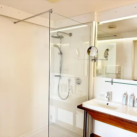 Pier 12 Im Pierspeicher *